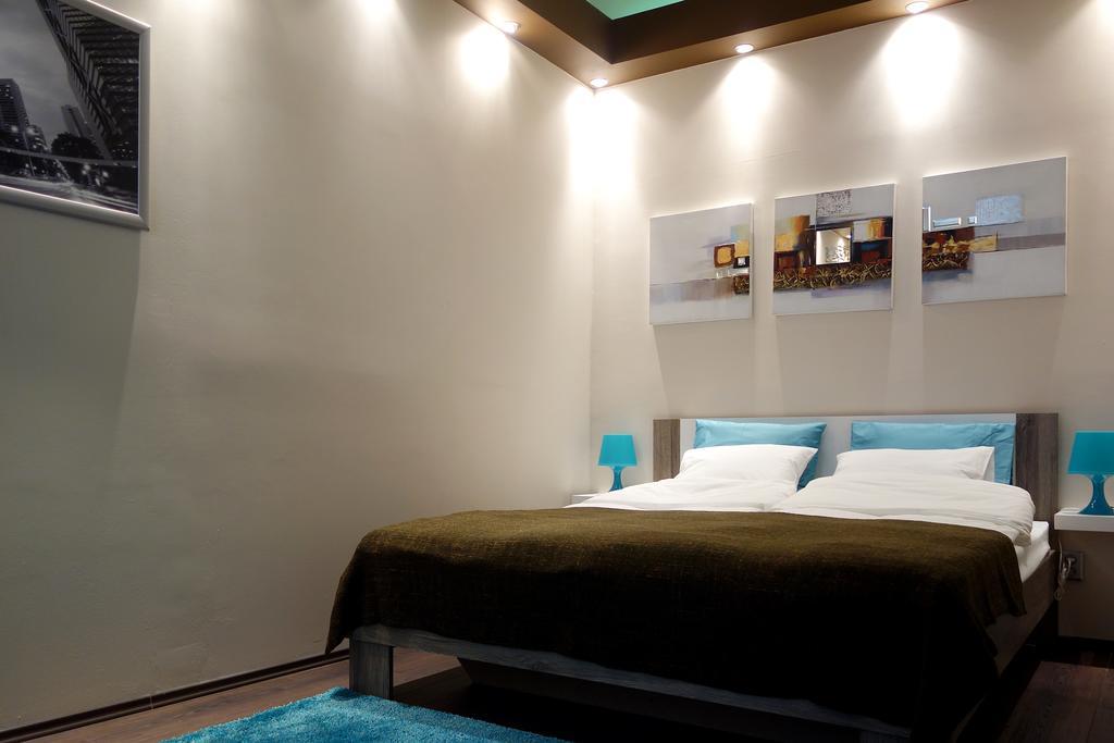 Vivid Csengery Apartment Boedapest Kamer foto